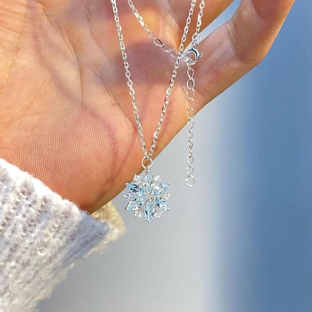 Fashion Jewelry Rhinestone Sky Blue Snowflake Pendant
