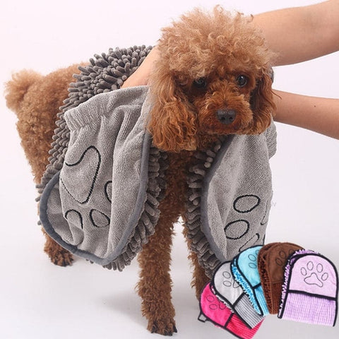 Super Absorbent Micro Fiber Bathrobe for Pets.