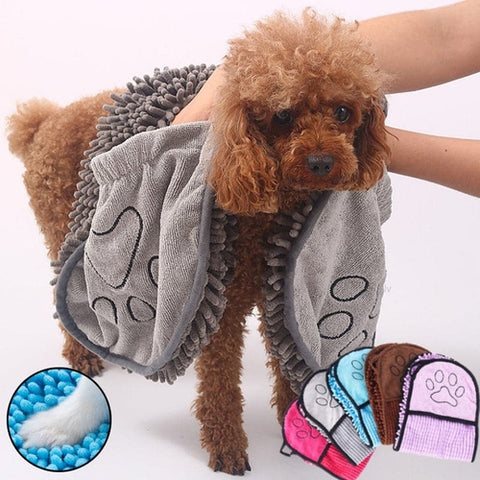 Super Absorbent Micro Fiber Bathrobe for Pets.