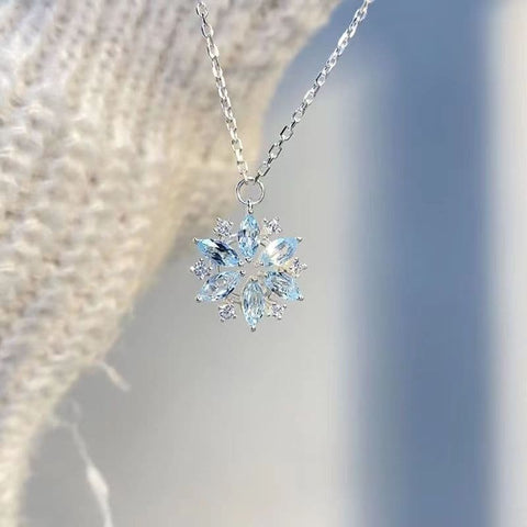 Fashion Jewelry Rhinestone Sky Blue Snowflake Pendant